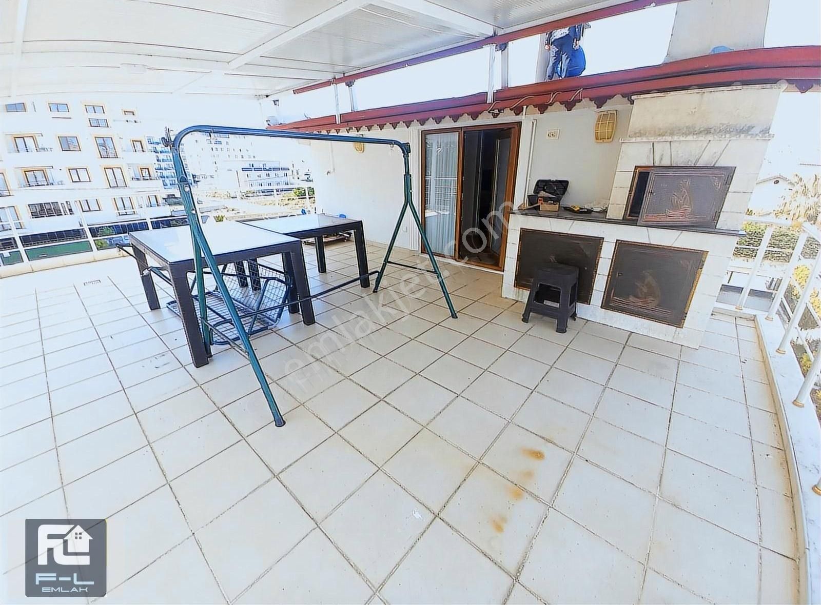 Fl Emlaktan Çınarcık Teşvikiyede Denize 200 M 2+2 Dubleks - Görsel 3