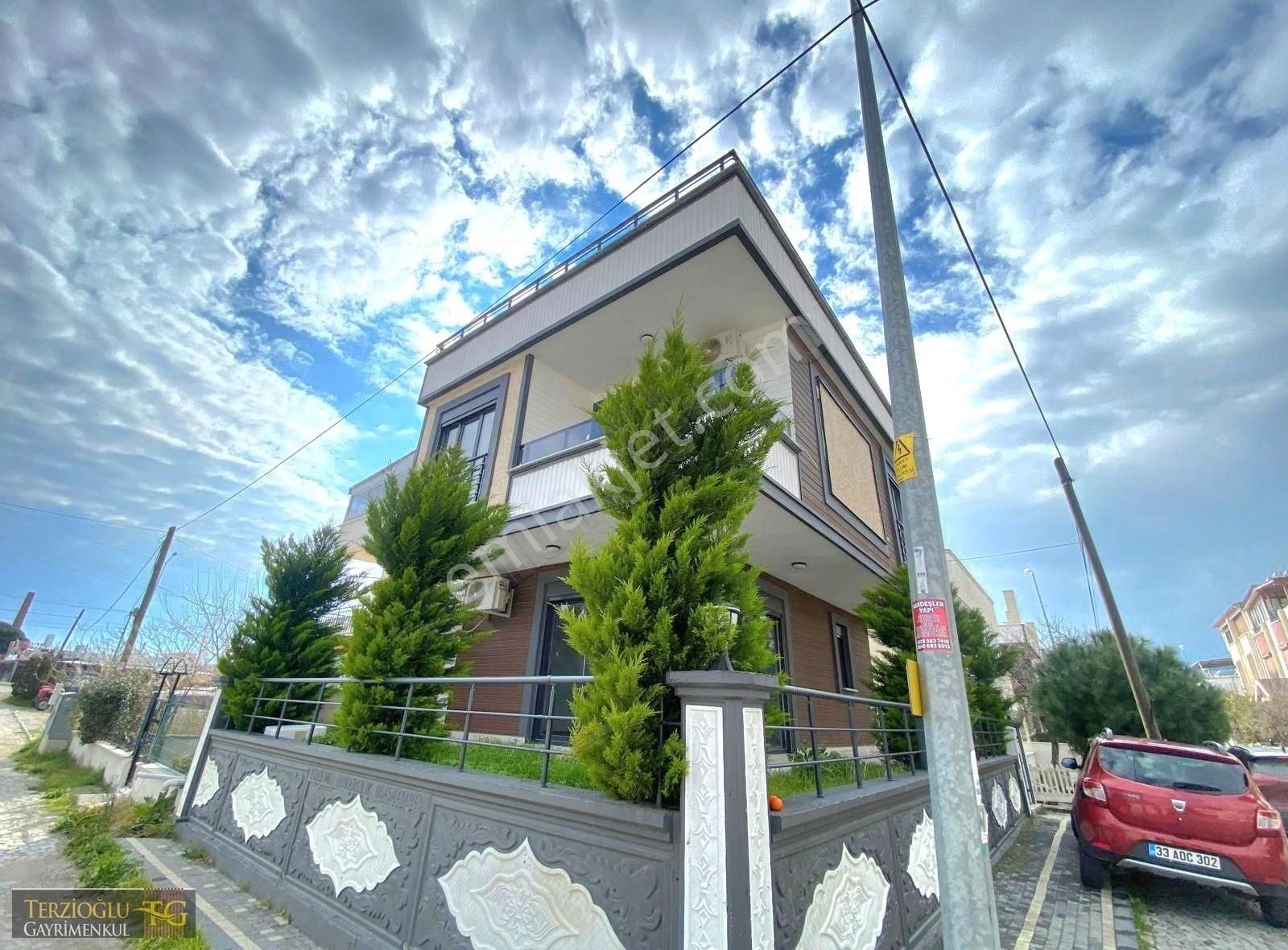Terzioğlu'ndan Güre İskelede Denize 100 Mt 3+1 Deluxe Villa - Görsel 2