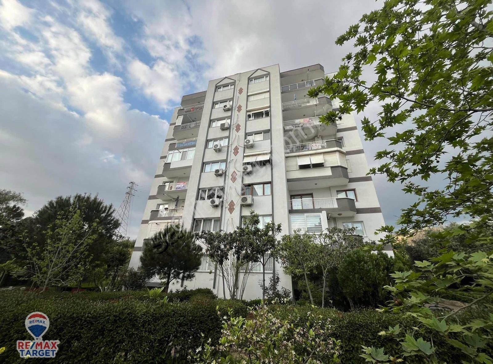 Bayraklı Postacılar Mh. Merkezi Konum Geniş 3+1 Satılık Daire