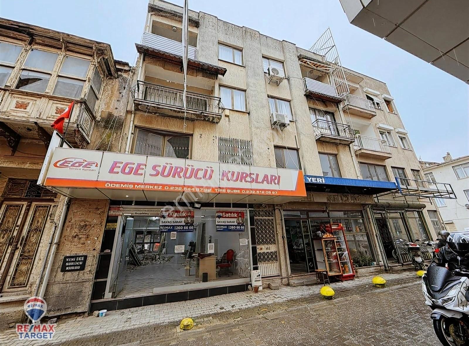 Ödemış Merkezde Kıralık Iş Yerı