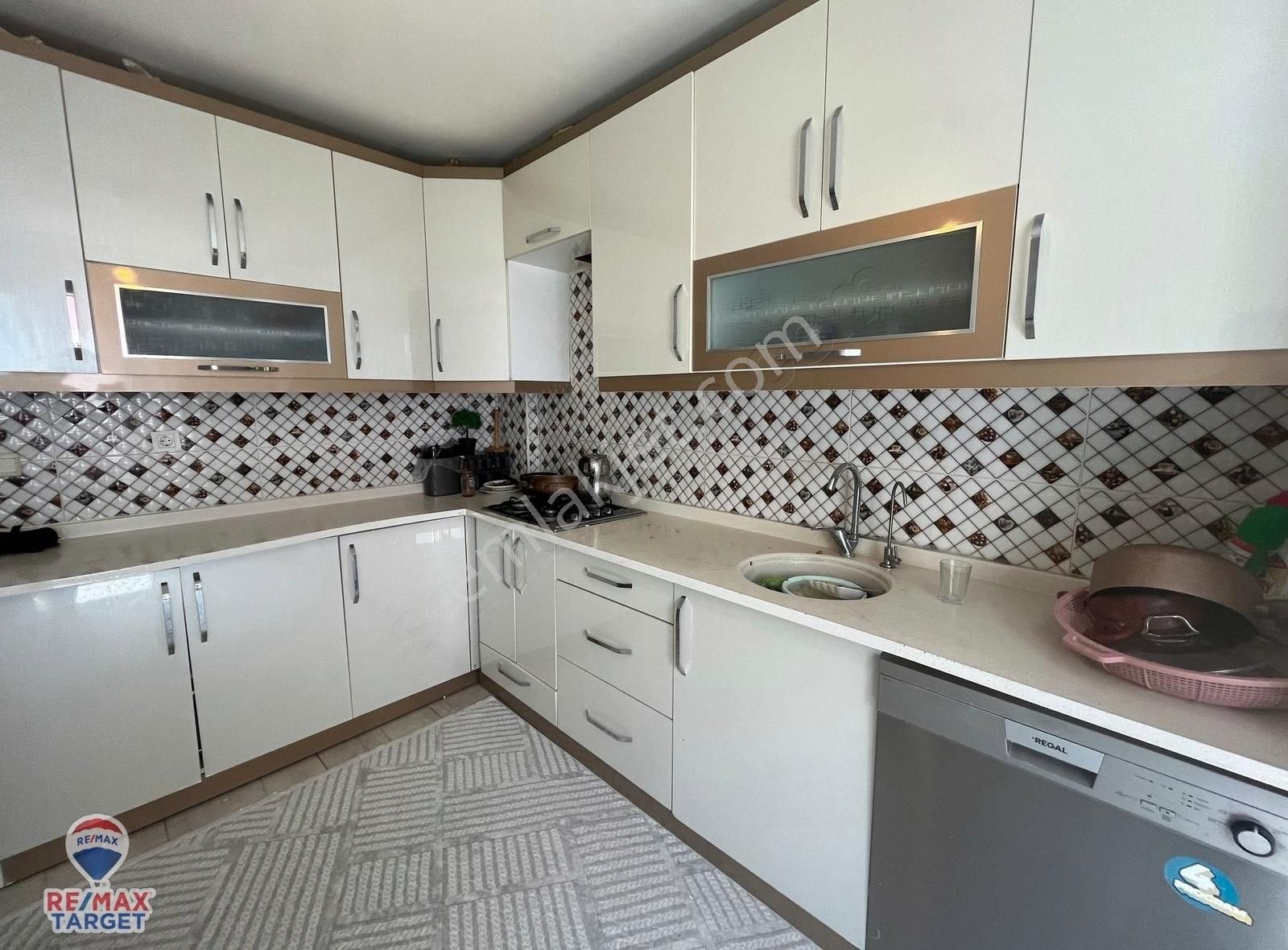 Bayraklı Onur Mh 2+1 Üst 2+1 Alt Toplam 4+2 Tek Tapu Çift Daire