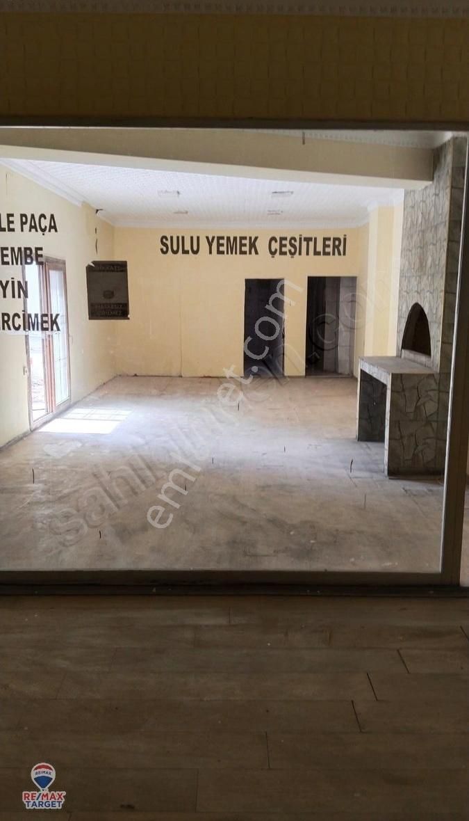 Satılık İşyeri Bornova Kemalpaşa Caddesi Üzerinde Merkez