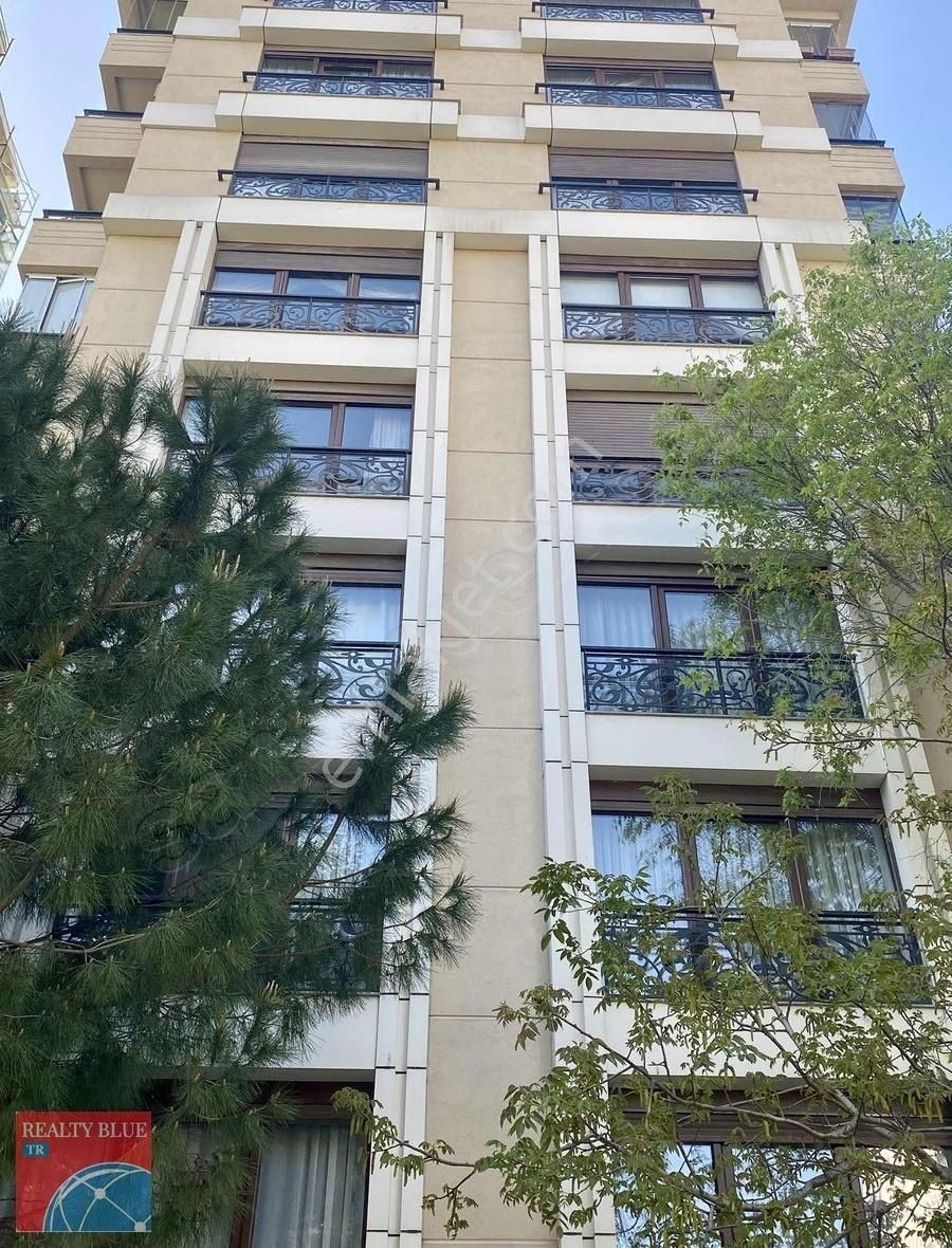 Erenköy Fizik Tedavi Karşısı 9 Yıllık 2+1 75 M2 Net Balkon'lu