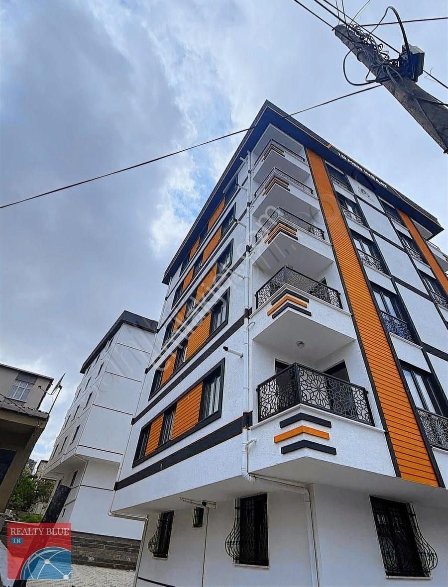 Orhangazi Mahallesinde 2+1 Yerden Isıtma Ters Dublex