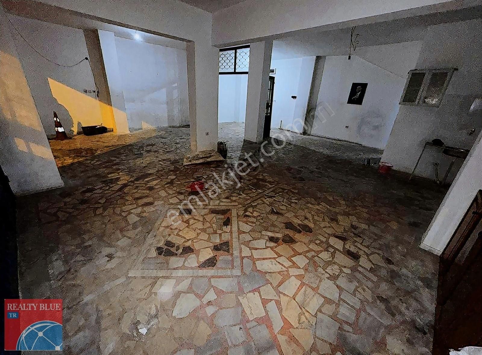 Hasanpaşa Mah Kiralık 75 M² Düz Giriş Dükkan&depo