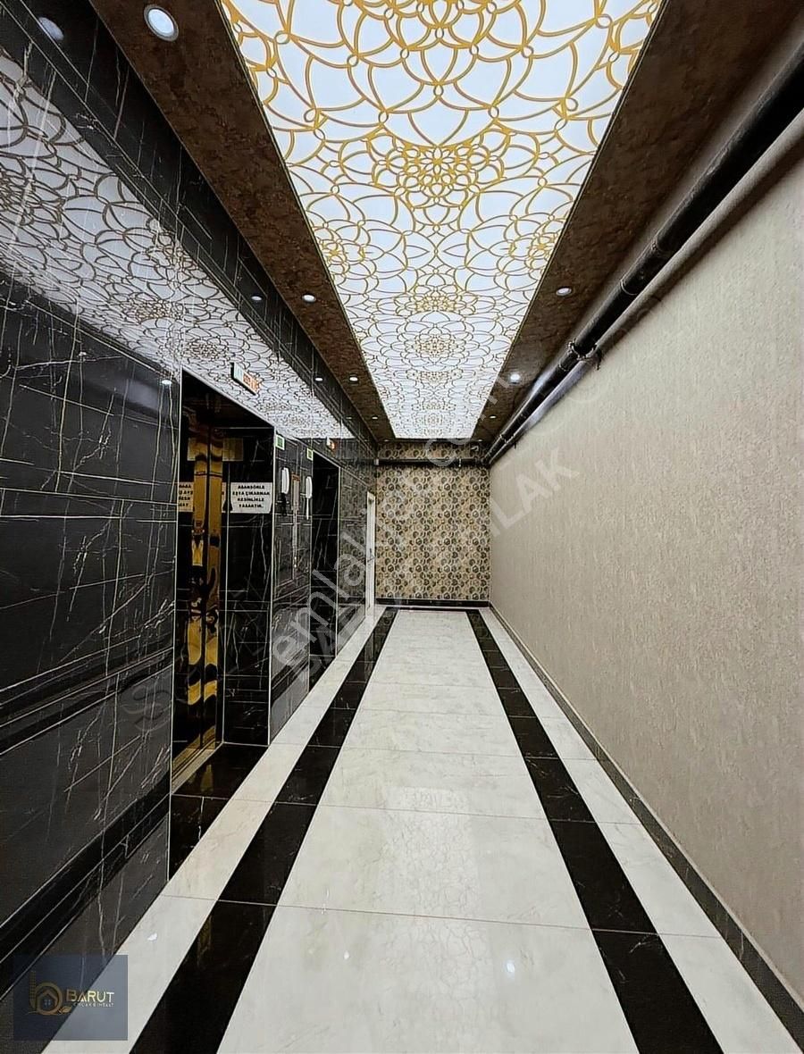 Barut Emlak__bulvar Cepheli 14. Kat 4+1 180m2 Full+full Yapılı