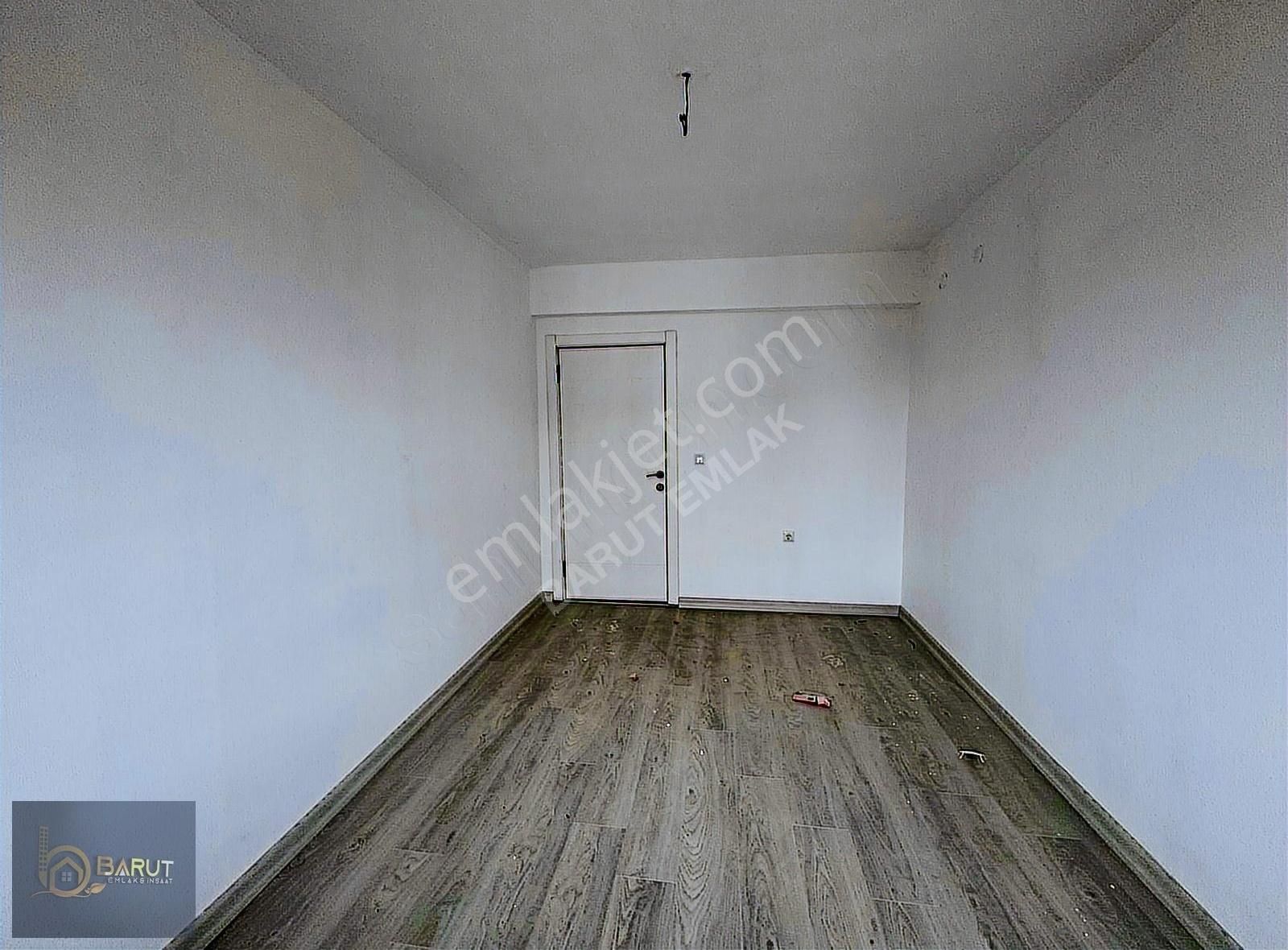Barut Emlaktan E. Banyolu Güney Cephe 4+1 Sıfır Daire 6. Kat