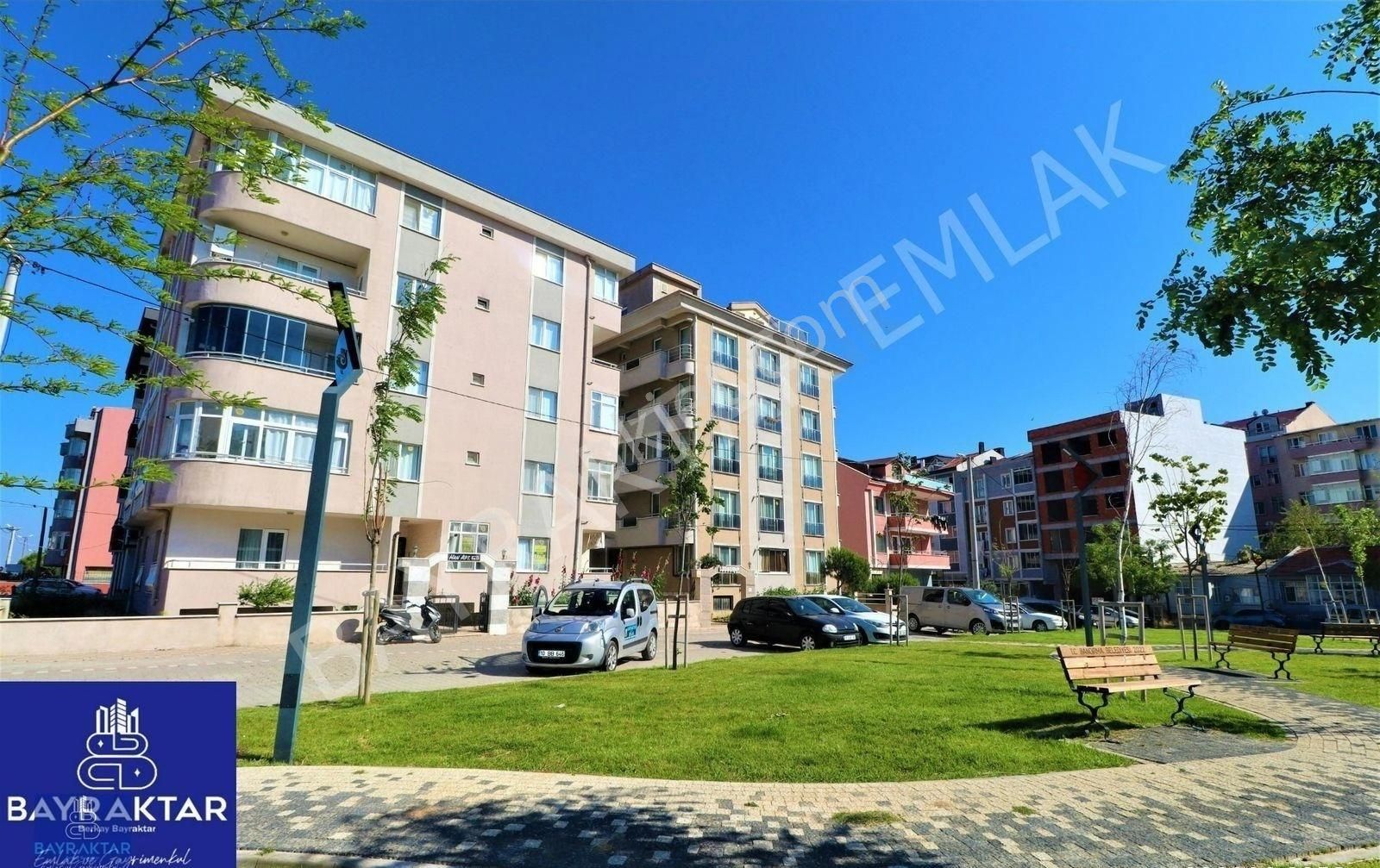 Bandırma 600 Evler Nüfus Müdürlüğü Yakını 1+1 Eşyalı Kiralık Daire Bayraktar Emlak'tan