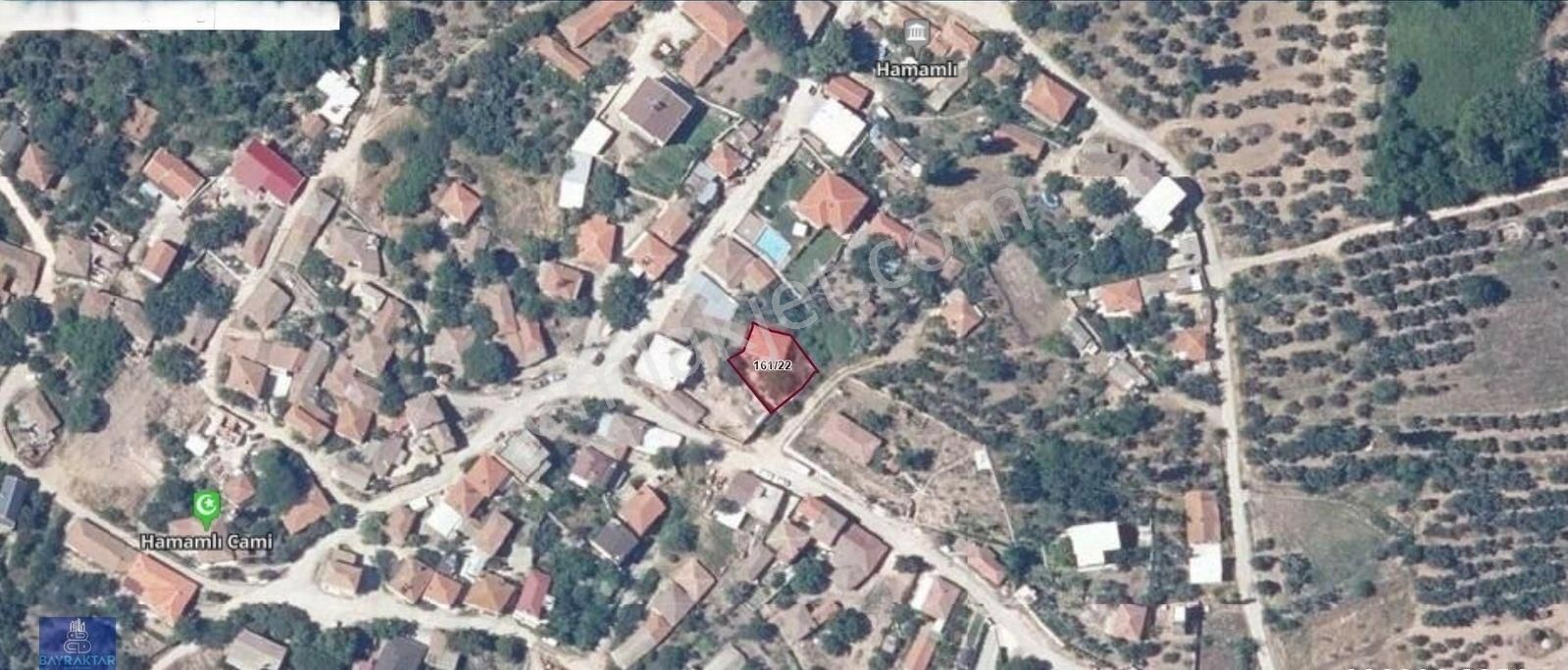 Erdek Hamamlı'da Satılık 310 M2 İçerisinde Ev Ve Ahır Bulunan Köy İçinde Arazi Bayraktar Emlak'tan
