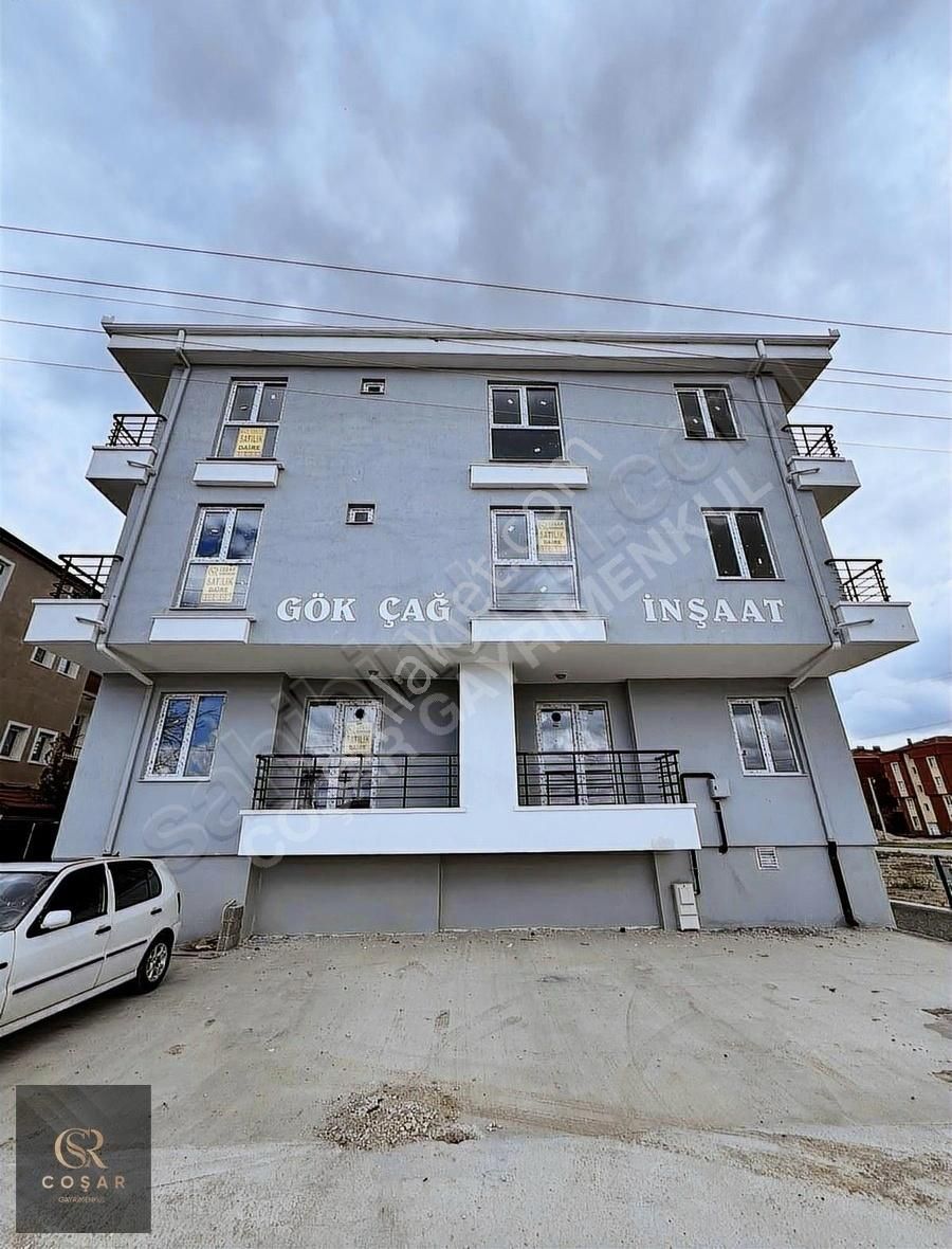 -coşar Gayrimenkul-1+1 Ultra Lüks Fırsat Ara Kat Daire
