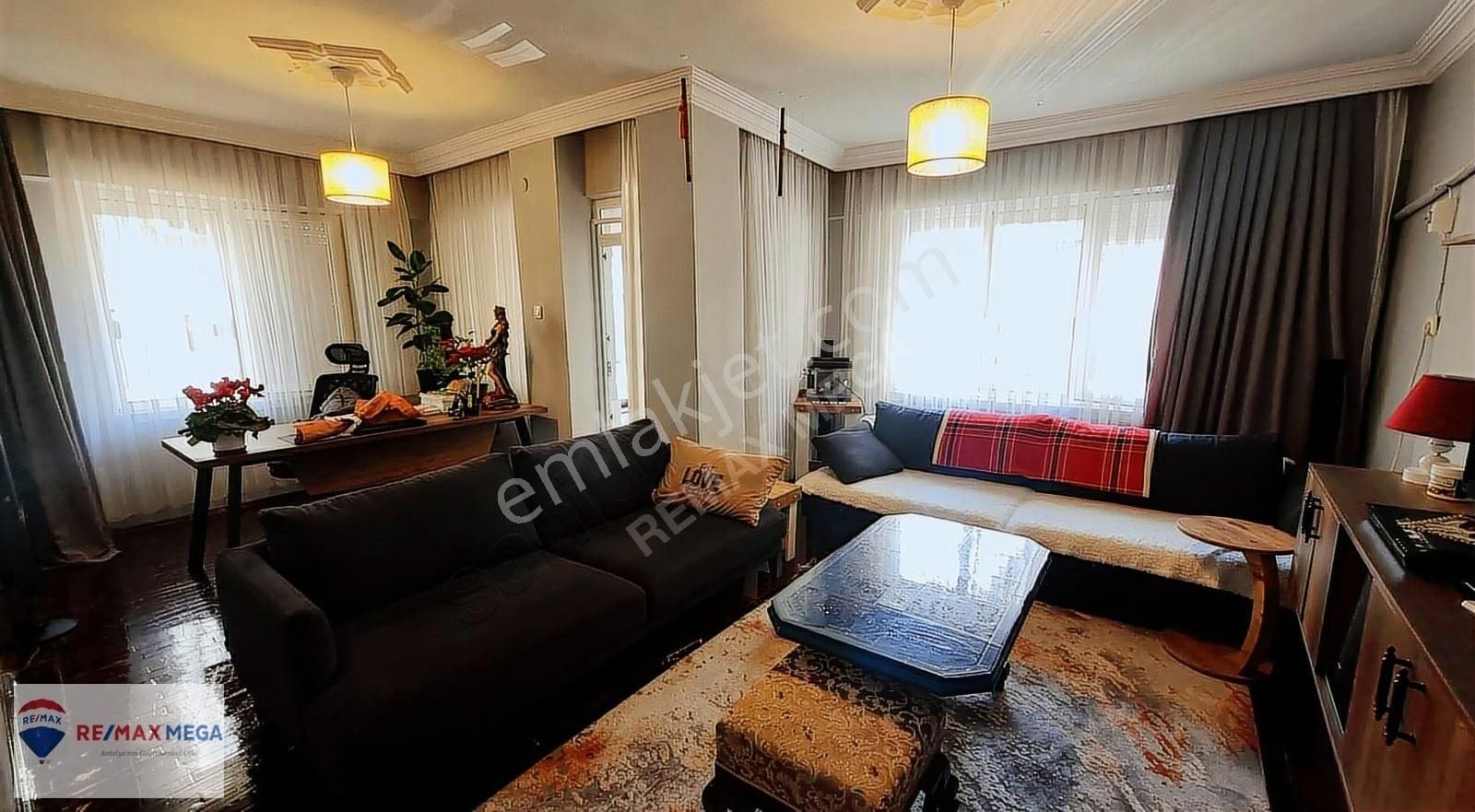 Varlık Mahallesinde Kaçırılmayacak 3+1 Daire