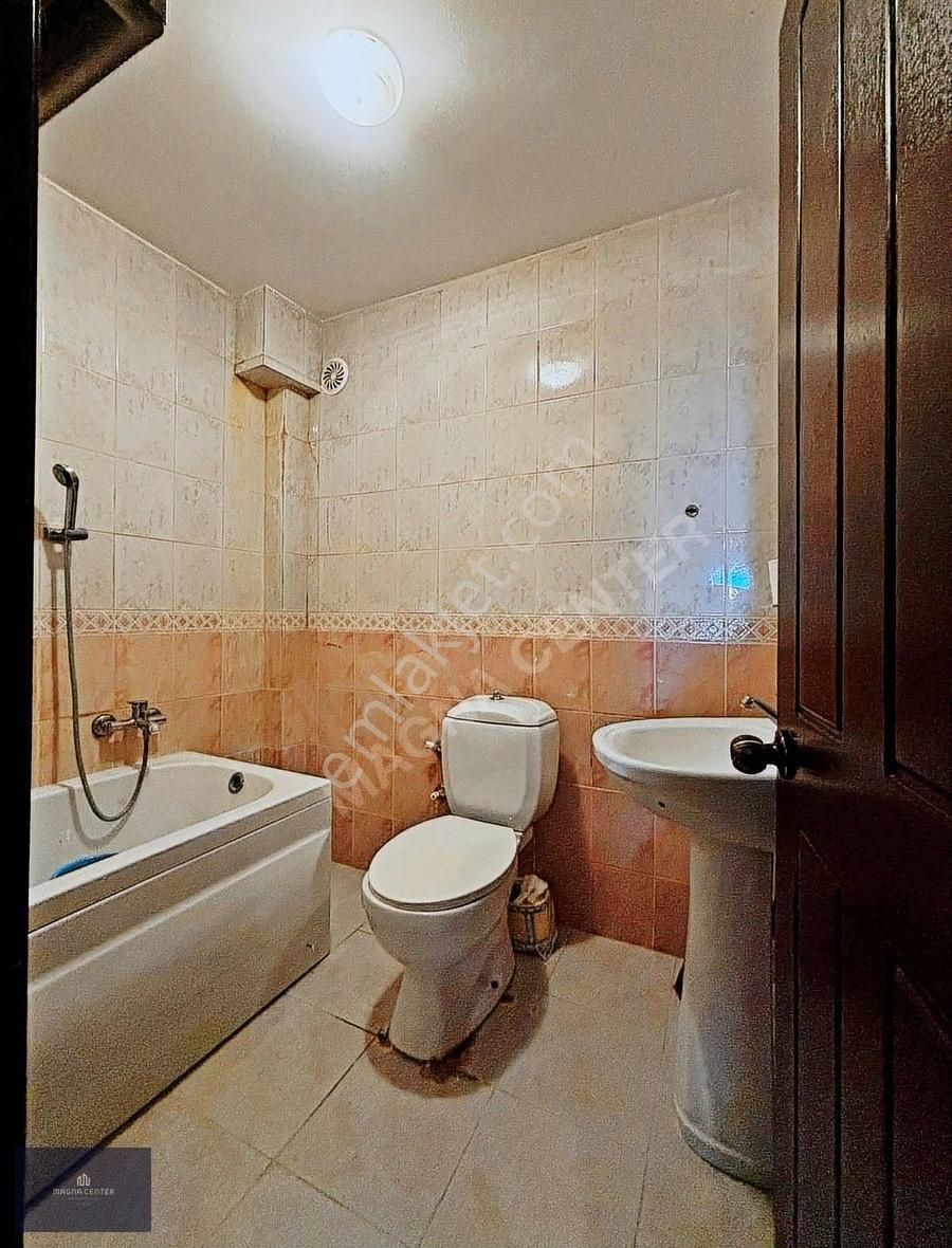 Magnadan Bademli Çamlıtepe Vil. Deniz Manzaralı Satılık Villa
