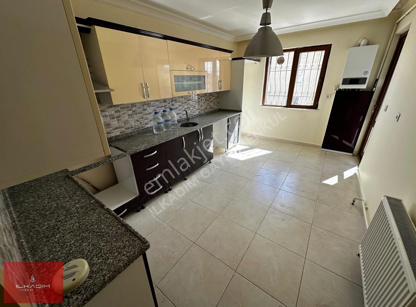 İlkadımdan Sancaktepe De Güney Batı Cephe Kapalı Otoparklı 3+1