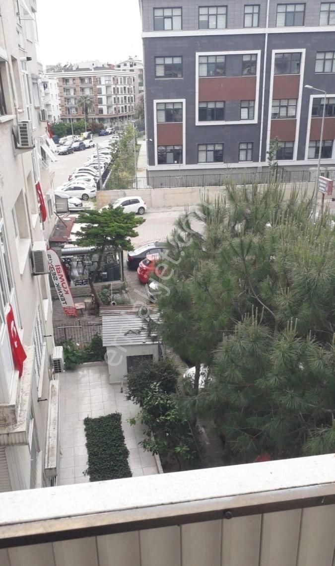 Karşıyaka Bostanlıda Kiralık Asansörlü 3+1 Daire - Görsel 12