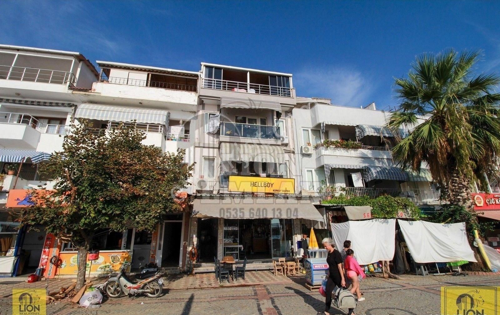 Erdek Ocaklar'da Denize Sıfır Satılık Müstakil Tadında Çift Daire