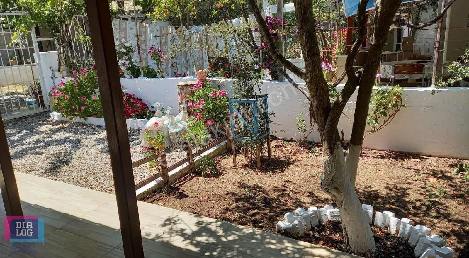 Gümüldür Cumhuriyet Mahallesinde Deniz 150 Mt Satılık Müstakil
