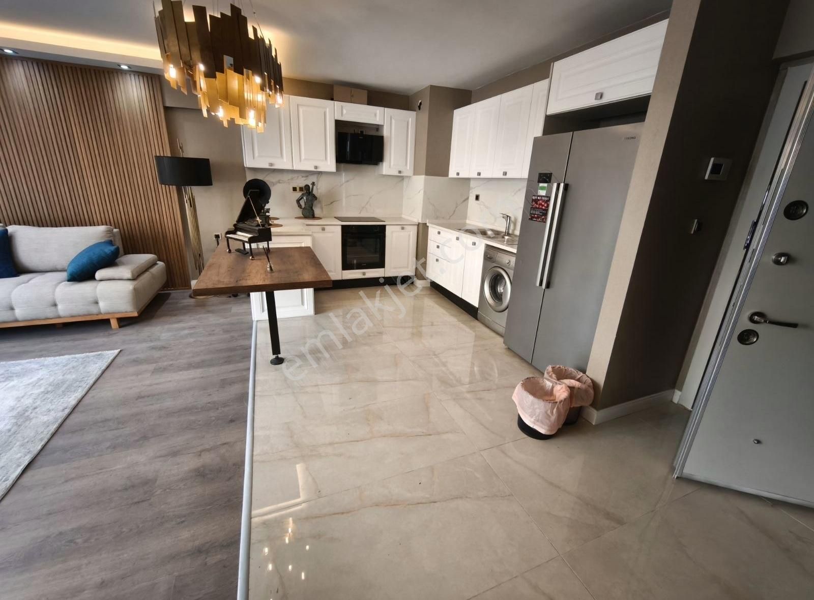 Bulvar Üzerinde Sıfır Lüks Daire - Görsel 4