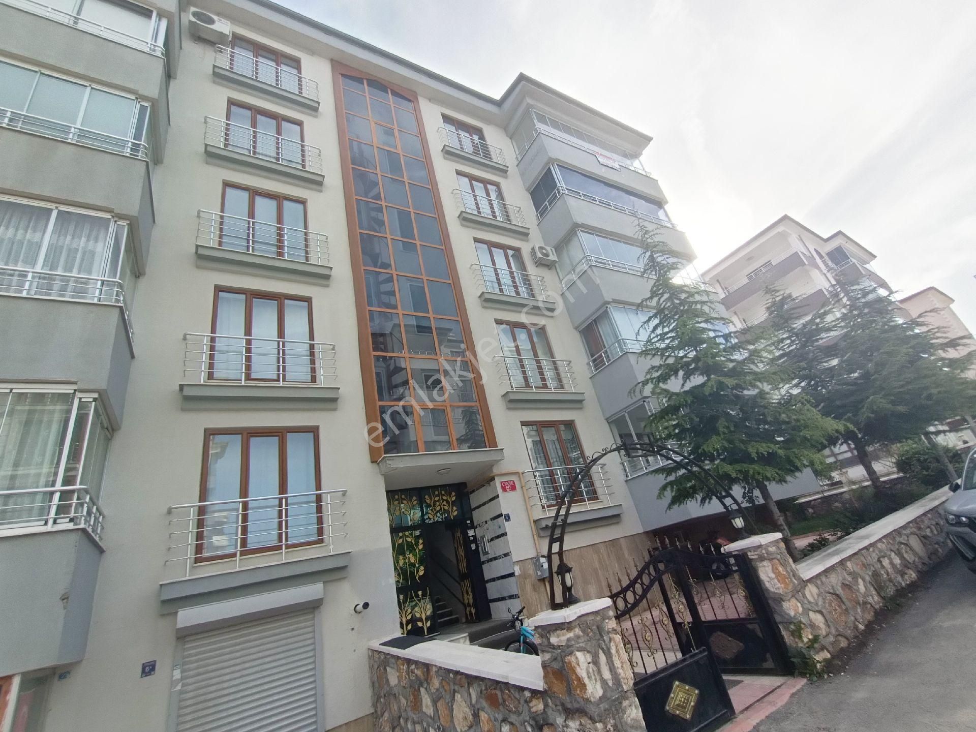 Turanlar Gayrimenkul'den Elazığ Merkez Çaydaçıra Mahallesinde Satılık 4+1 Lüx Daire