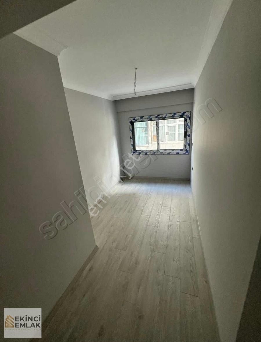 Ekinci Emlaktan 2+1 85m2 Asansör D.gaz Arakat Ultra Lüx