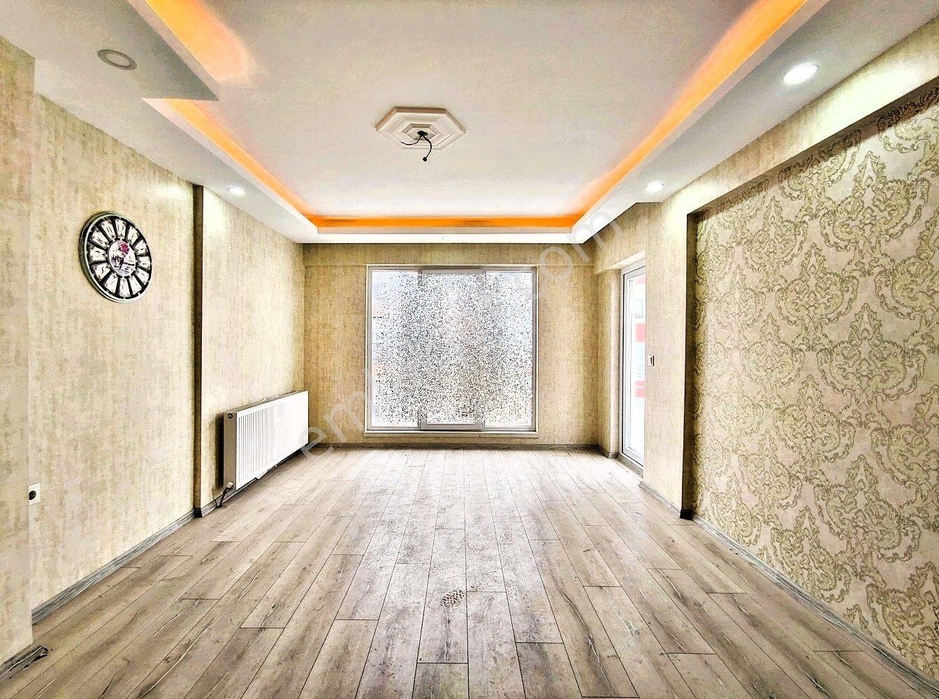Keçiörende 3+1 Full Yapılı İskanlı Karakaya Mahde Masrafsız Daire