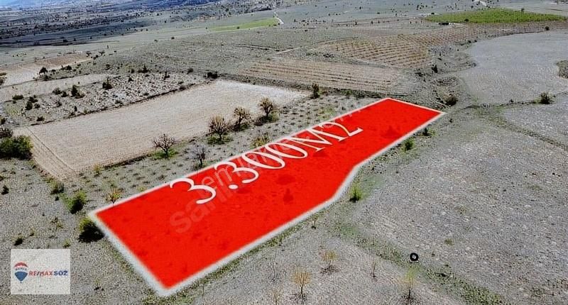 Remax'dan 3.300m2 Mustafapaşa'da Bağ