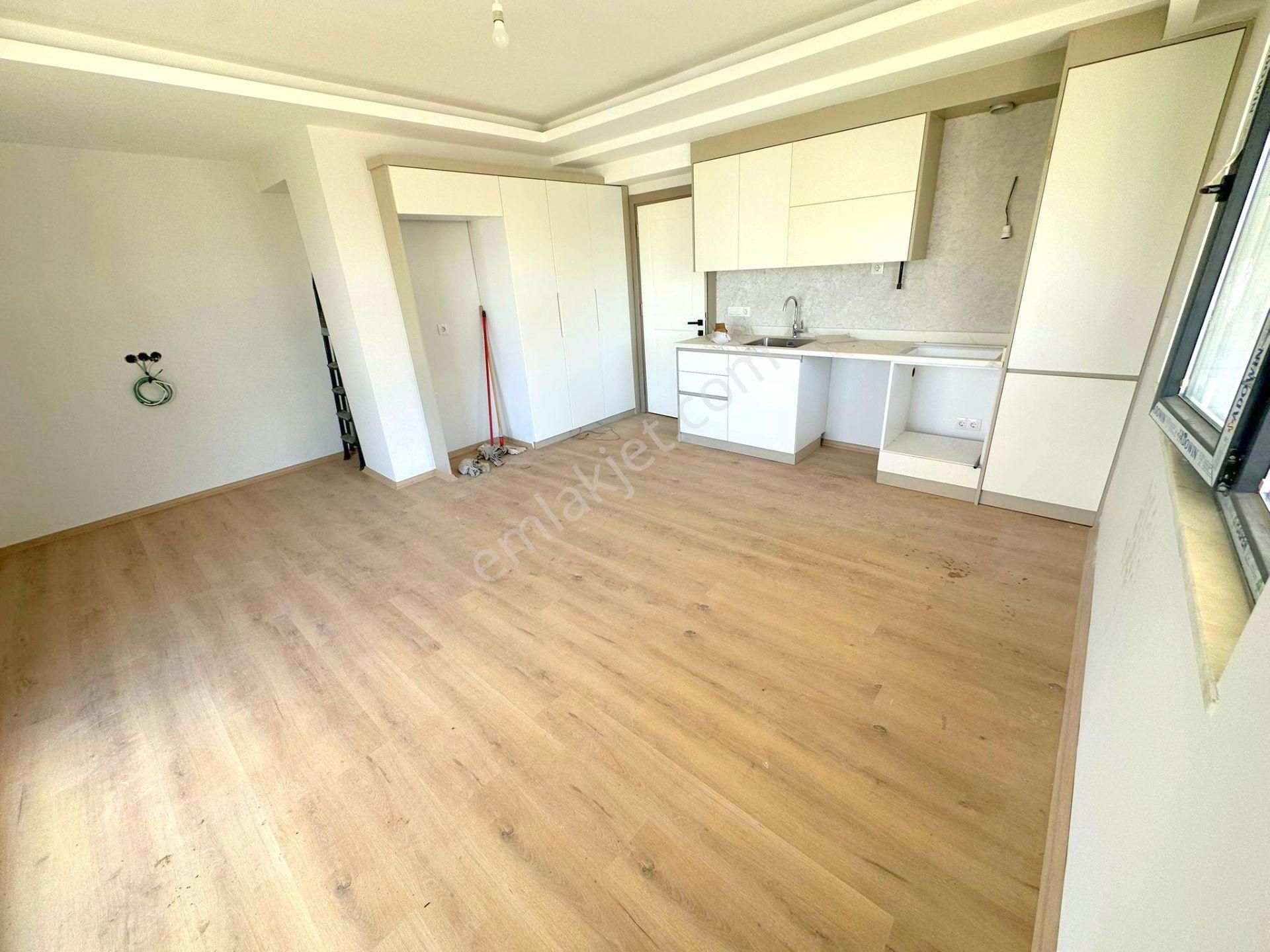 Şengül Gayrimenkul'den Şemiklerde Satılık 2+1 Daire