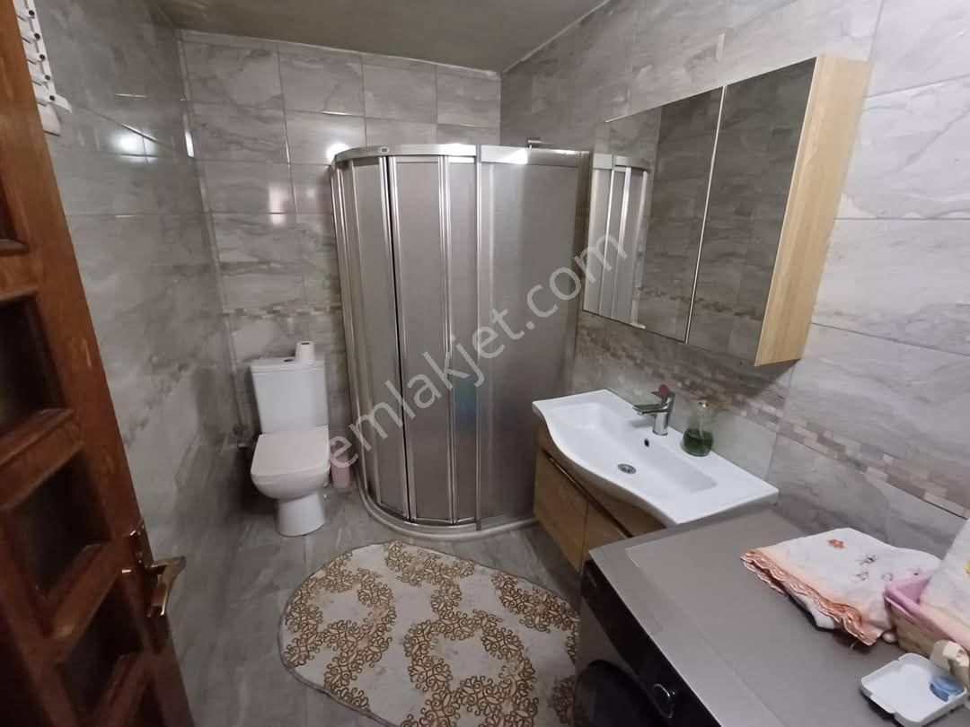 Samsun İlkadim Çiftlik Mahallesinde Ağabali Cad. Yakın 2+1,18 Yıllık Yüksek Giriş Satılık Daire