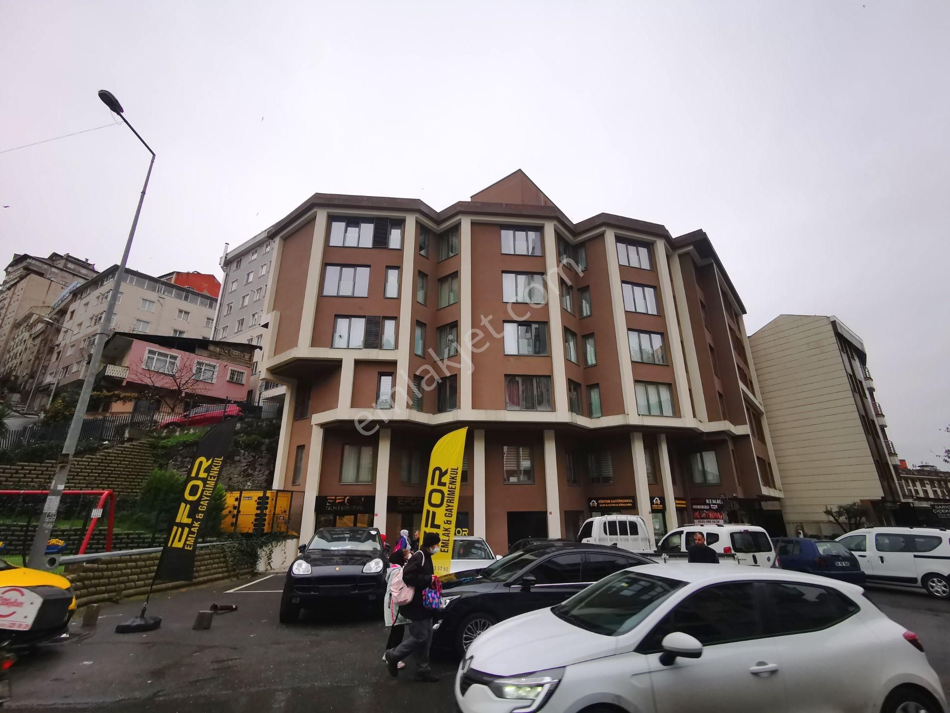 Şişli Nef 25'de 70m2 Mobilyalı Beyaz Eşyalı Ara Kat Kiralık 1+1