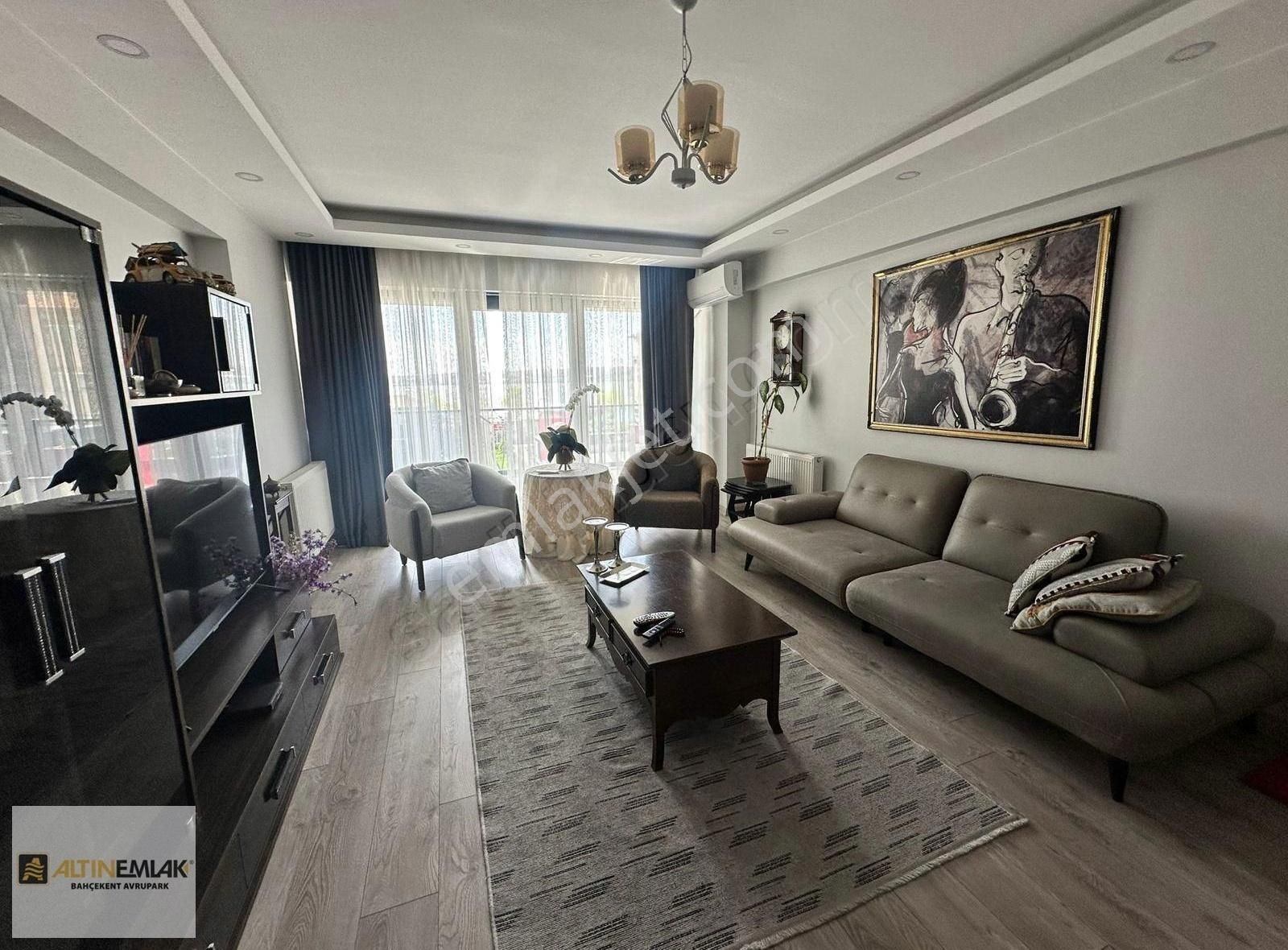 Küçükçekmece Kırımlı Park Sitesi Satılık Göl Cephe 2+1 Daire