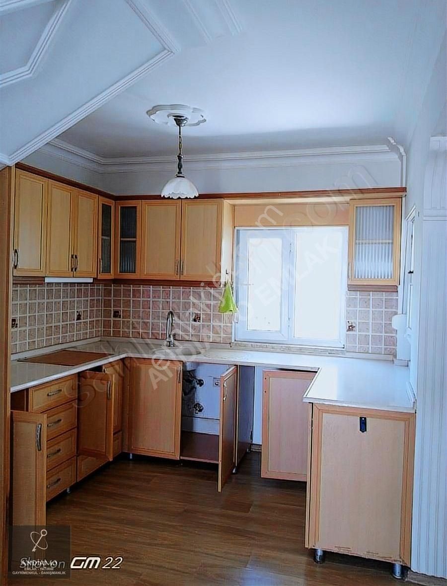 Antalya Serik Boğazkent Mahallesinde 3+1 Kiralık Villa.