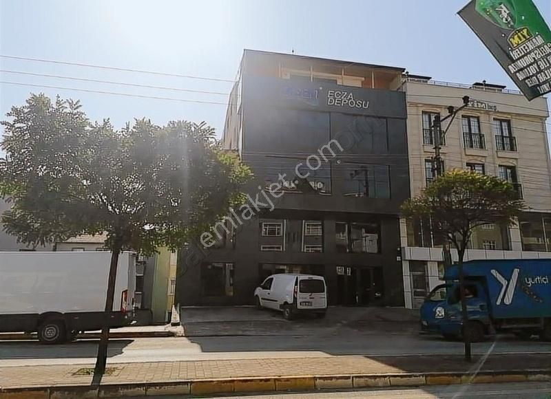 Korfezde Komple Ticari Bina 1450m2 - Görsel 18