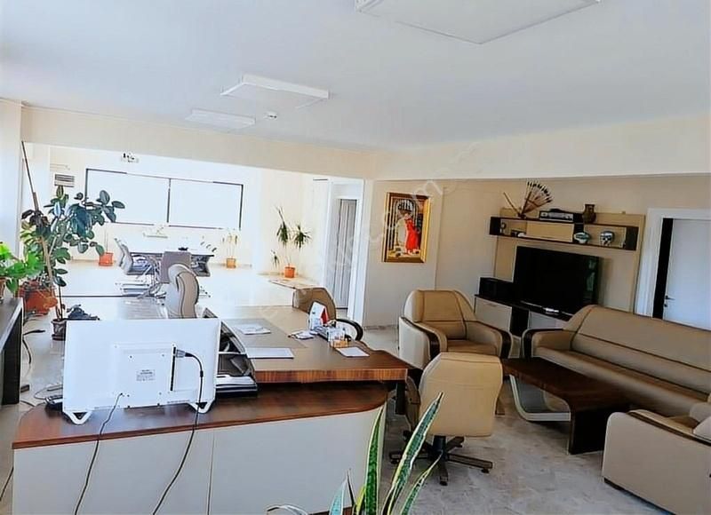 Korfezde Komple Ticari Bina 1450m2 - Görsel 5