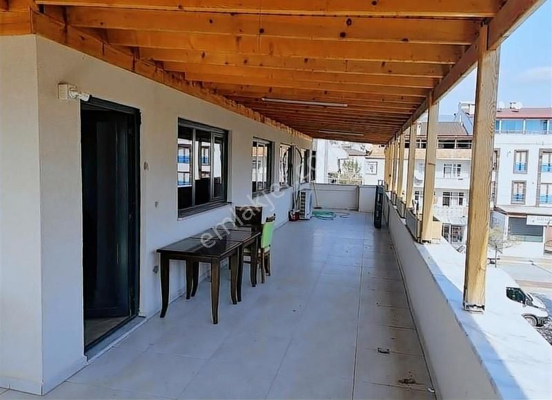 Korfezde Komple Ticari Bina 1450m2 - Görsel 22