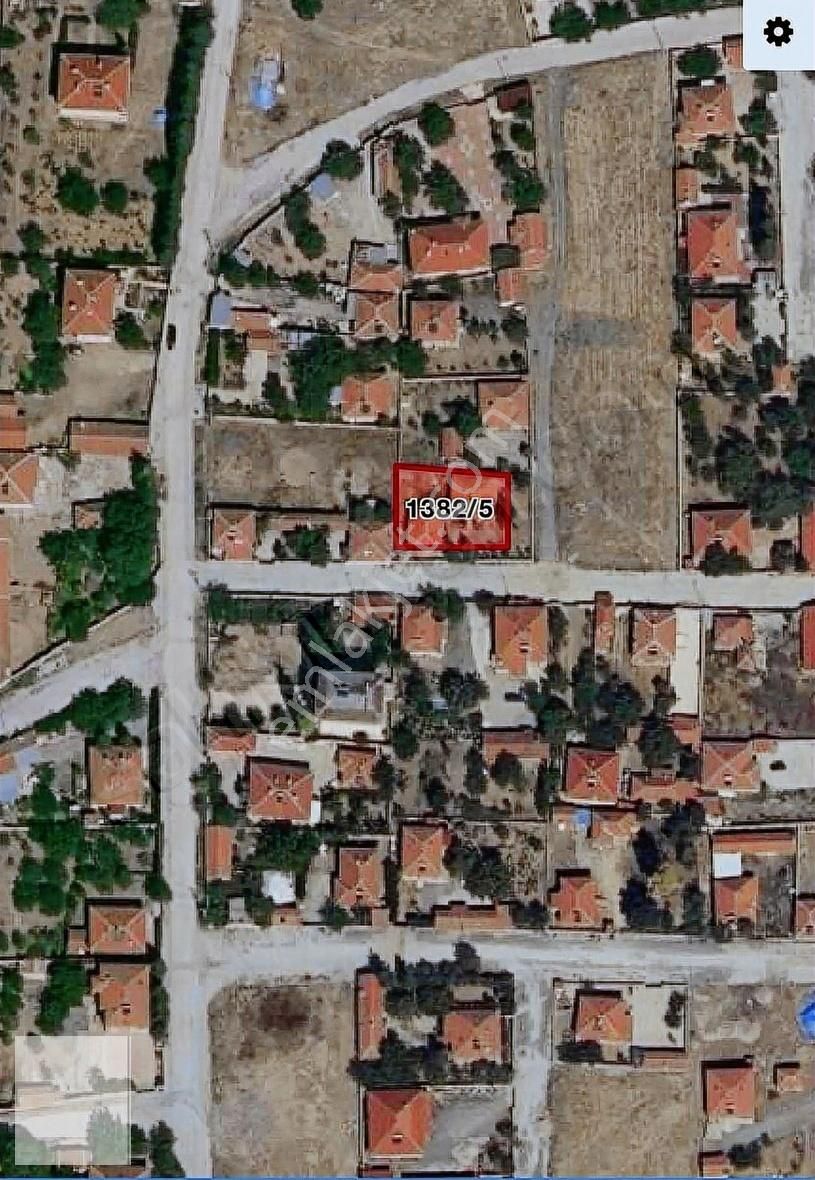Kulu Merkezi Konumda Tek Katlı Fırsat Müstakil Ev