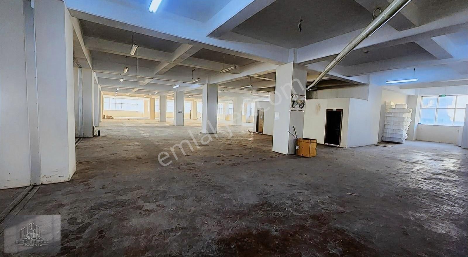 Sulyapıdan İskanlı 3000 M2 İş Yeri İmalata Depolamaya Uygun - Görsel 25