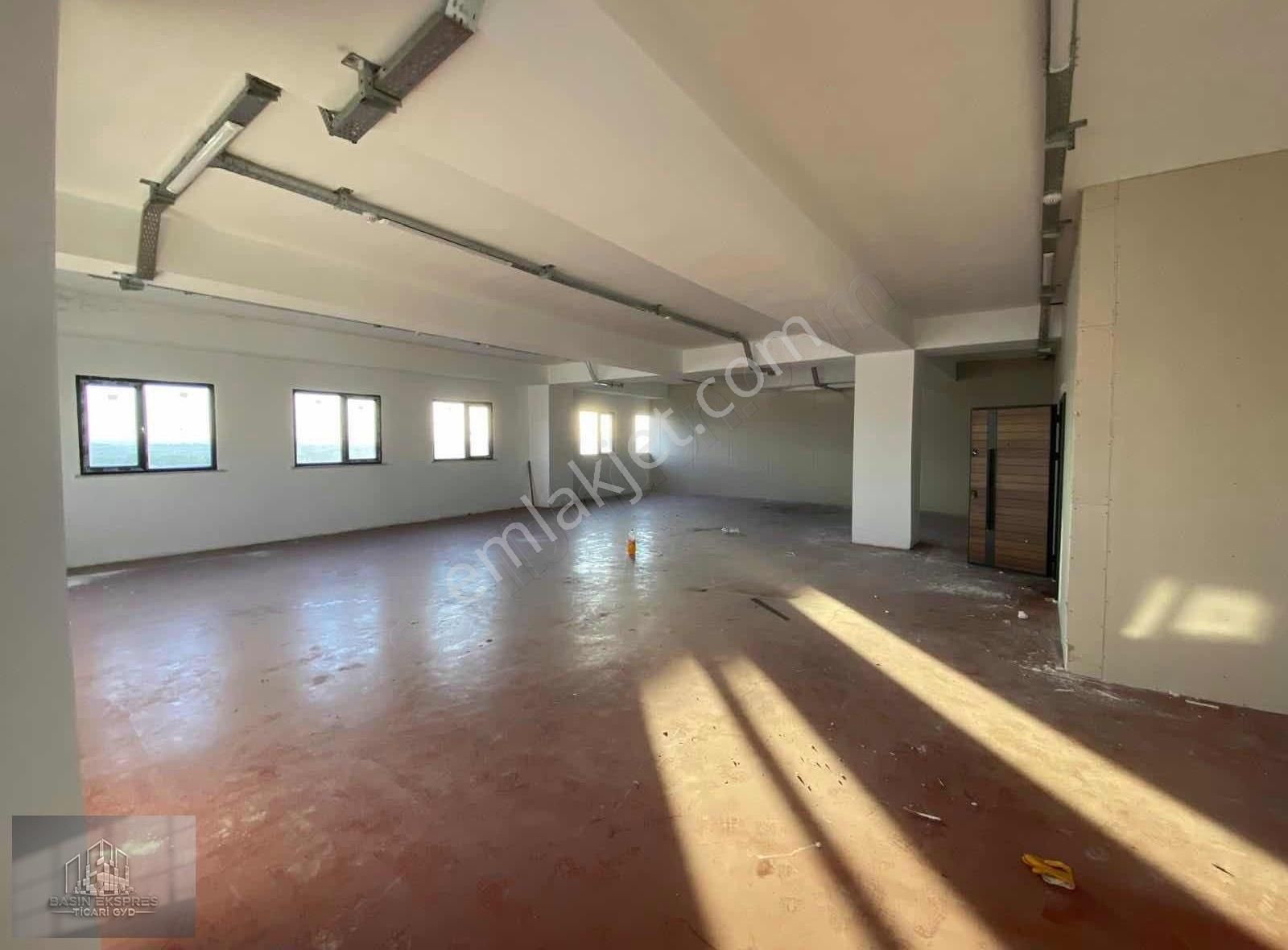 Sulyapıdan Komple Satılık Bina 3500 M2 - Görsel 23