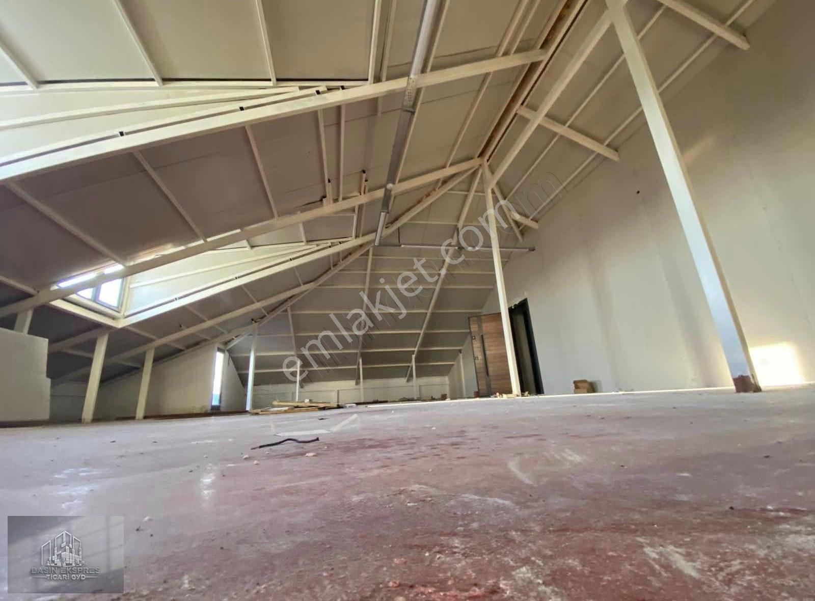 Sulyapıdan Komple Satılık Bina 3500 M2 - Görsel 17