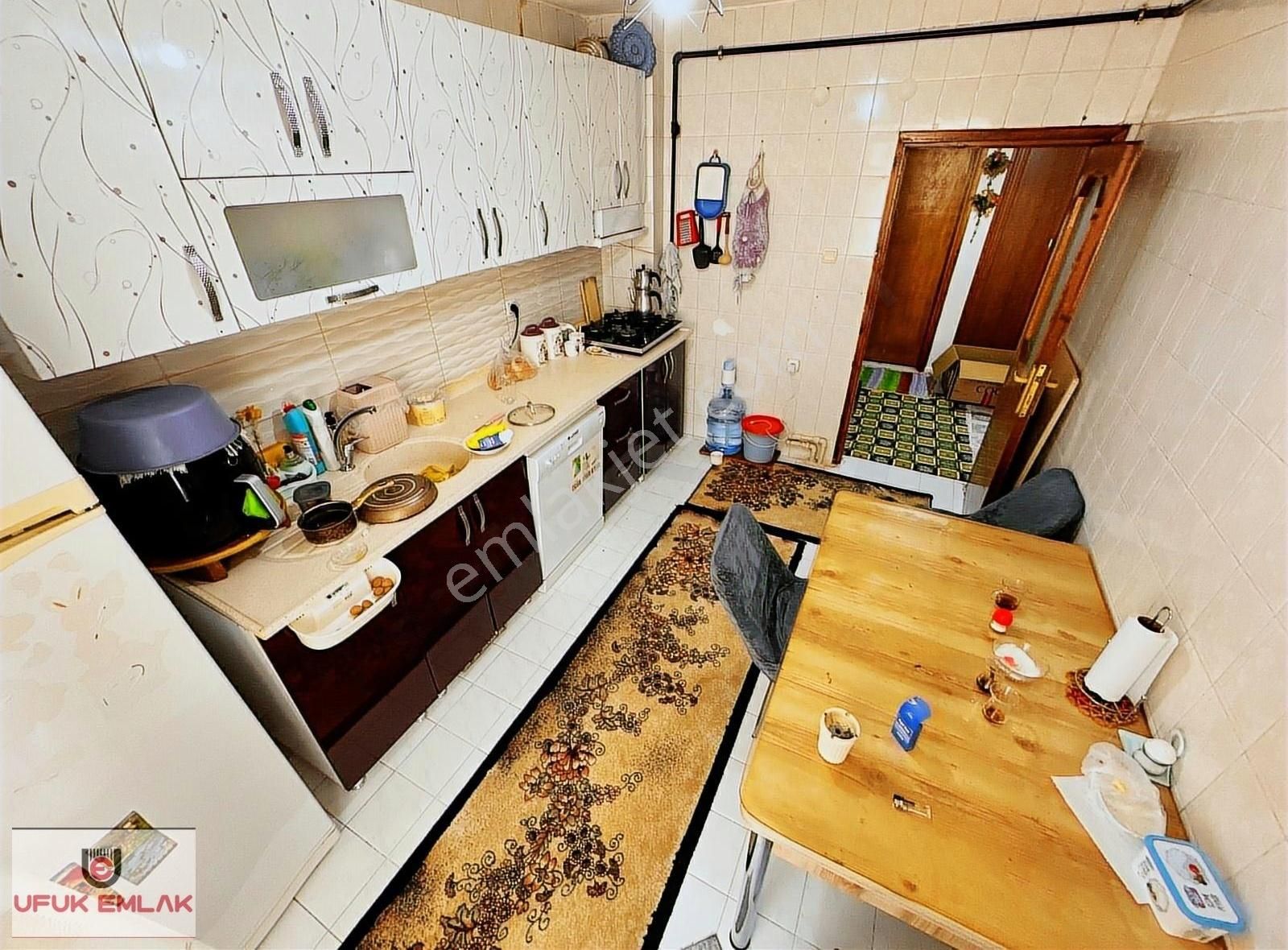 19 Mayıs Cd Üzeri 3+1 Kat Konumunda Bağımsız 120 M2 Güney Kaçmaz