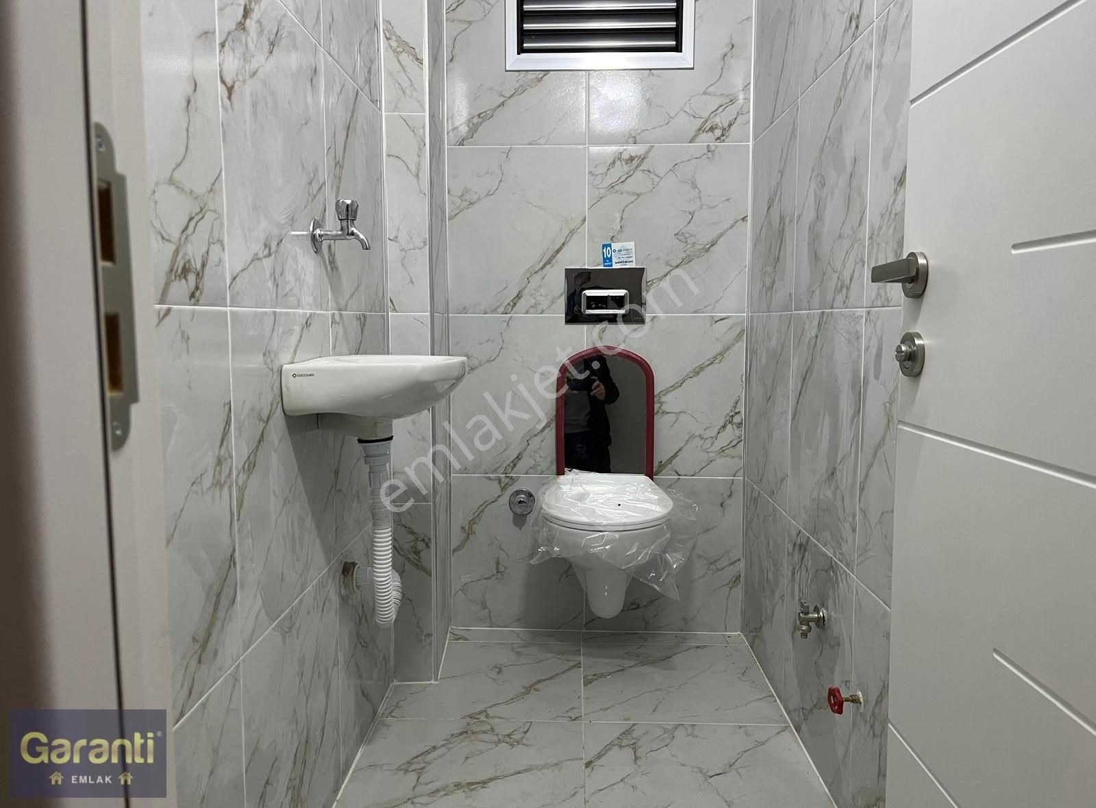 Balçova Teleferik Mah Kiralık Dükkan