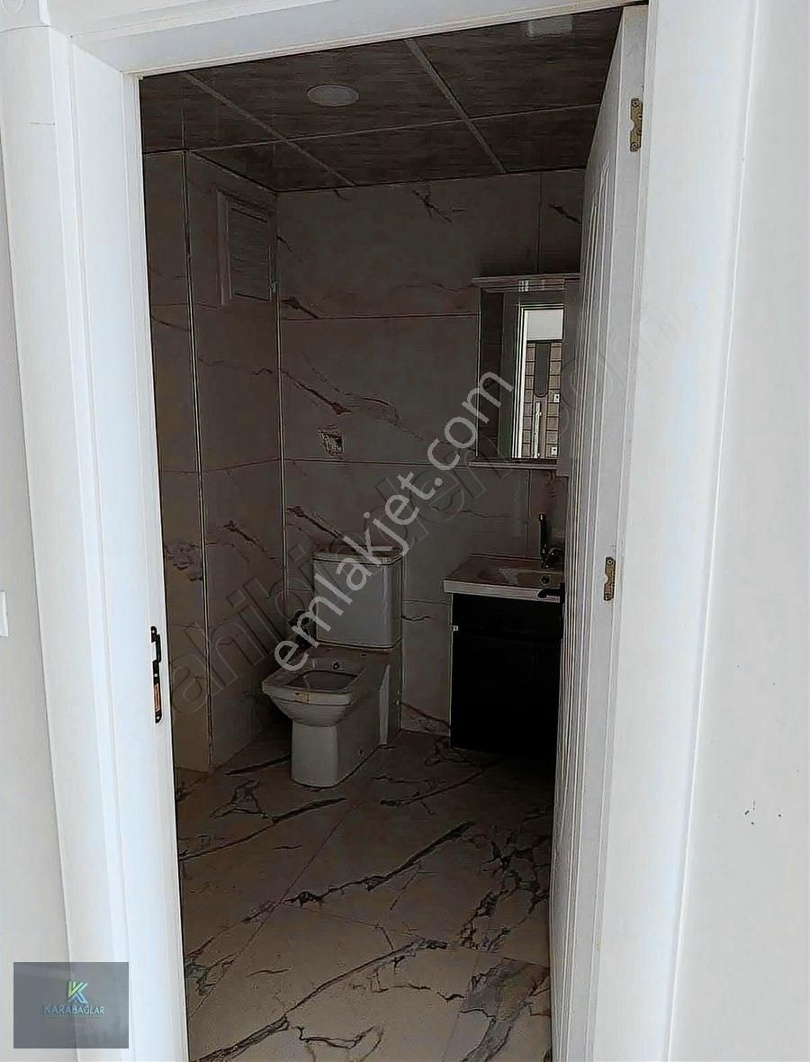 Kaymakamlık Önü 0 Ofisler Merkez Cepheli Arakat Dgazlı