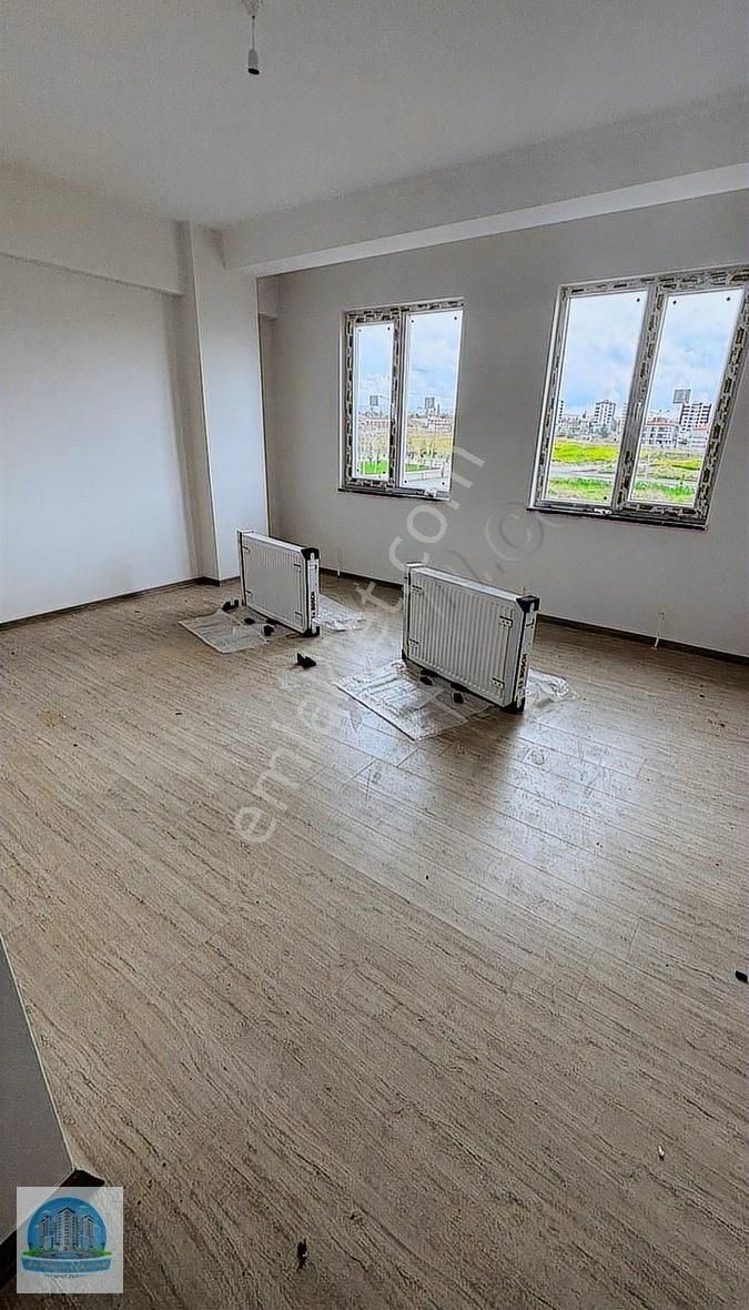Fen Lisesi Civarı 2+1 Ebeveyn Banyolu Kent Park Manzaralı