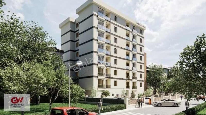 Çarşıda Girne Cad Üzerinde Lüx 2+1 Daireler