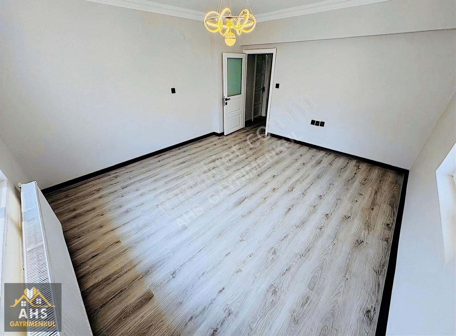 Sincan Pınarbaşı Mah. 3+1 Full Yapılı Geniş Satılık Daire