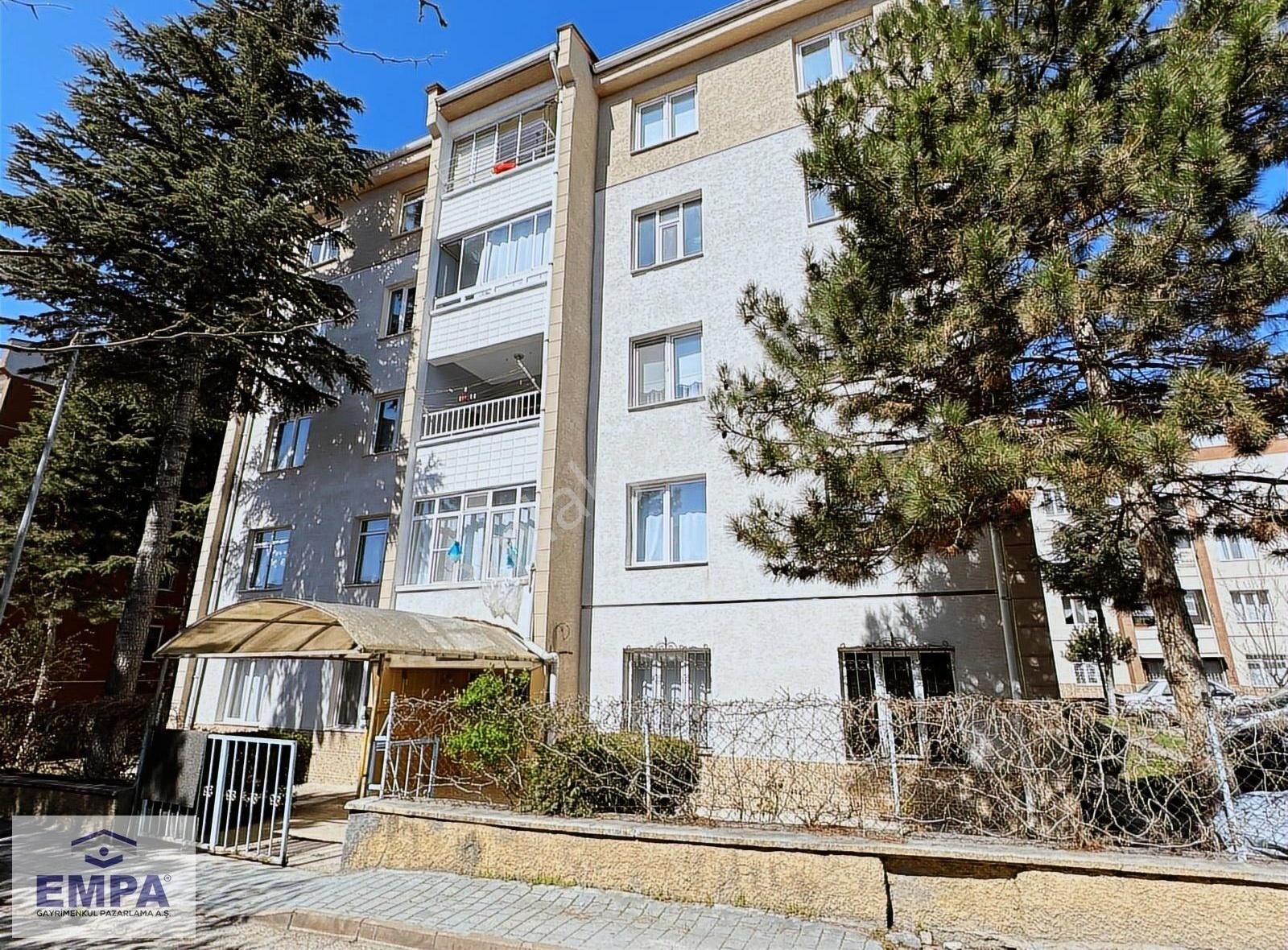 Empa'dan Uluönder Mah. Ssk Blokları 2+1 100m² Bakımlı Satılık