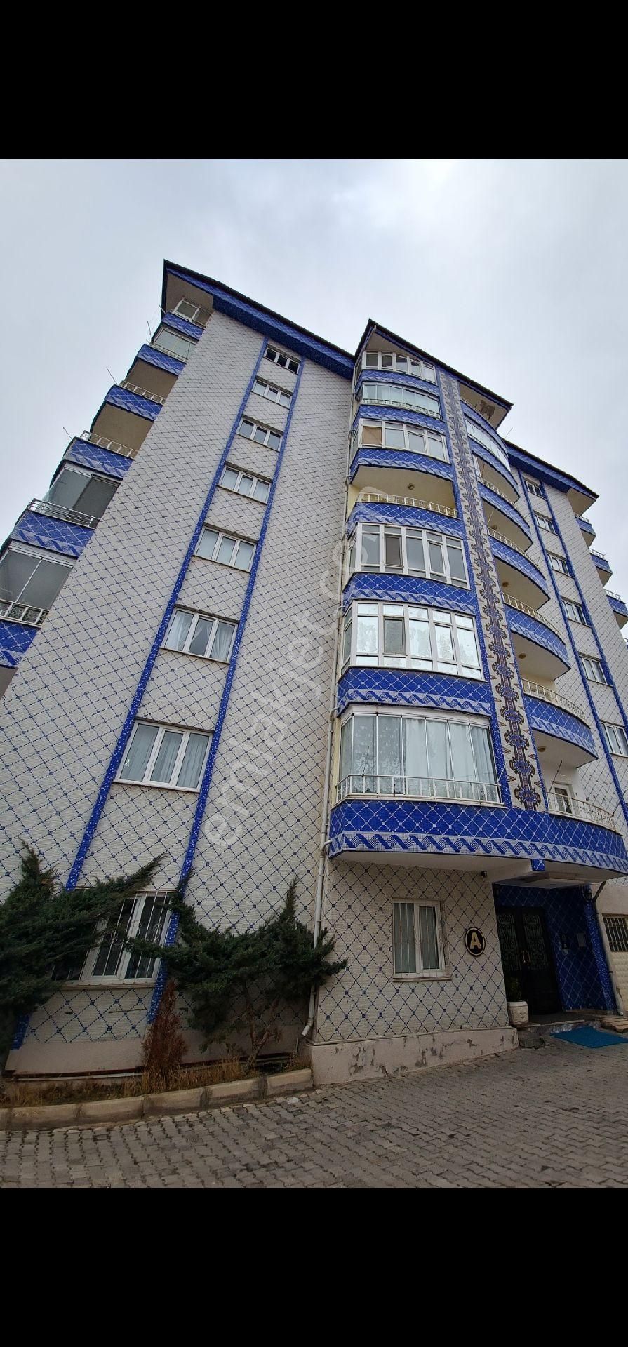 Şehitler Mahallesinde Satılık 3+1 Daire