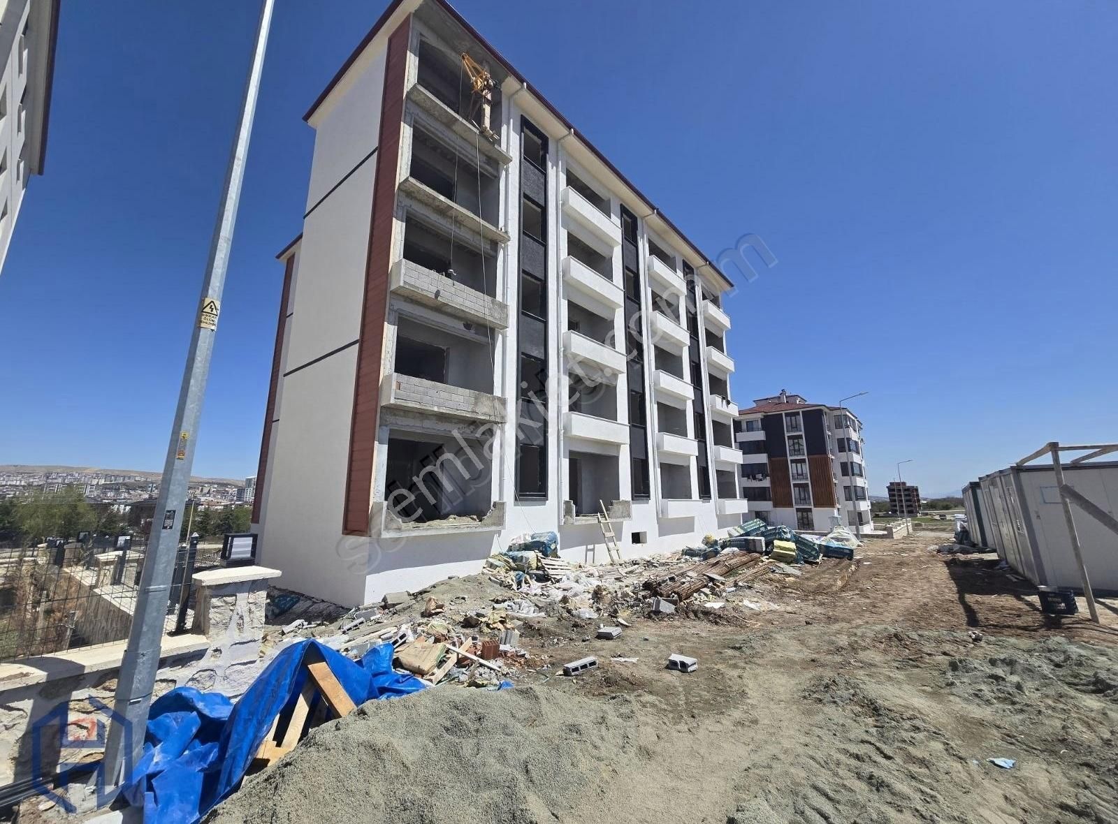 Harbert Gayrimenkul'den Ataşehir'de Satılık 1+1 Yatırımlık Daire
