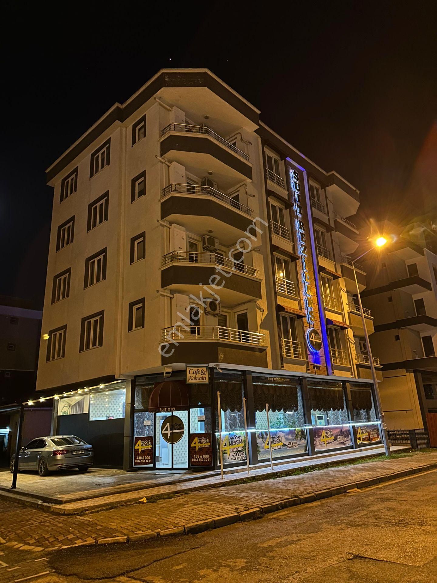 4 Mevsim Suit Otel 2+1 Dairelieri İle Sizlere Evinizdeki Rahatlığı Sunuyor..