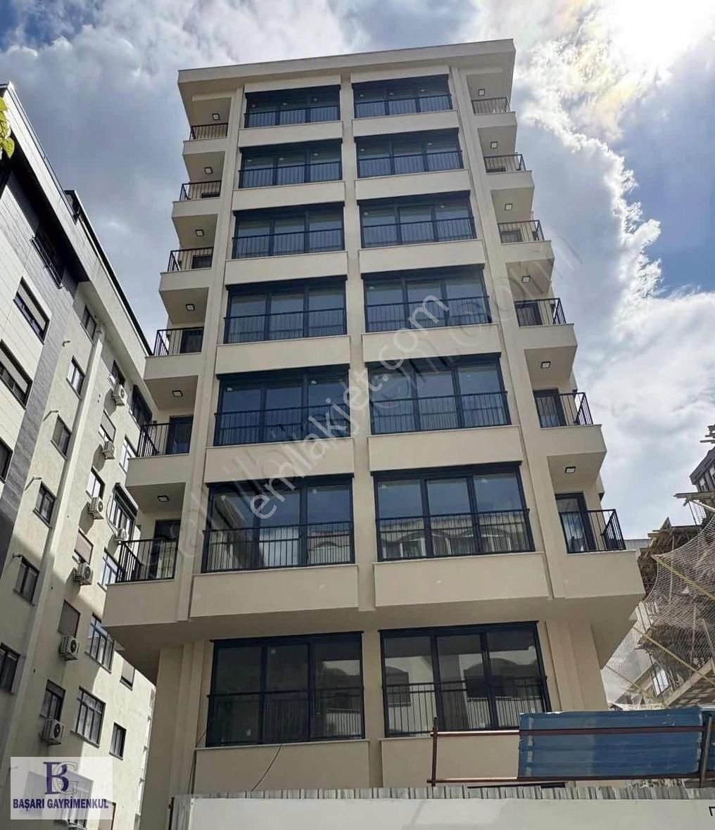 Başarı'dan Çiftehavuzlar'da 135 M2 3+1 Yeni Sıfır Bina Balkonlu