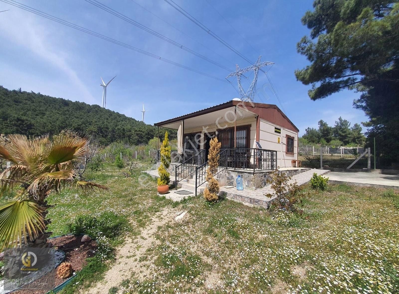 Bornova Yakaköy Tapulu 500 M2 Bahçe İçinde Ev