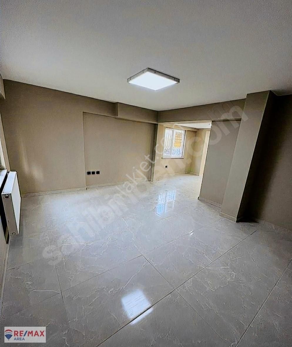 Remax Araea Dan Görükle Satılık Dükkan - Görsel 6